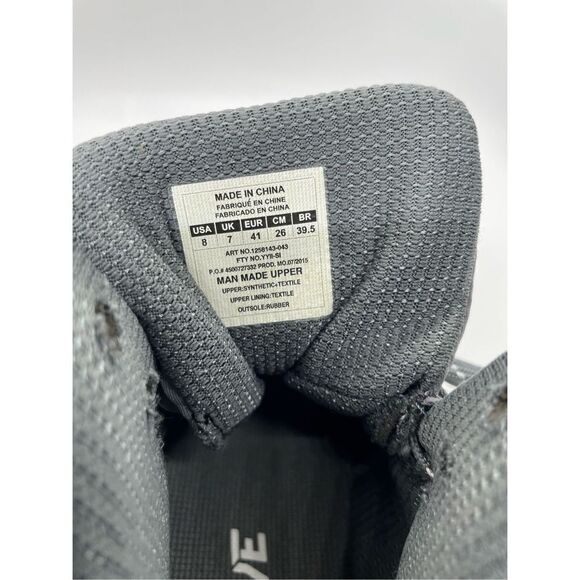 Under Armor Men's Clutchfit Drive
2 Basketball Shoe Graphite Mens Size 8 - Picture 10 of 12